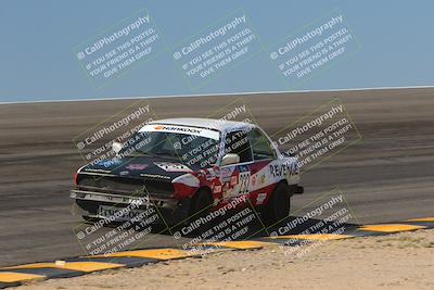 media/Oct-15-2023-Lucky Dog Racing Chuckwalla (Sun) [[f659570f60]]/2nd Stint Bowl/